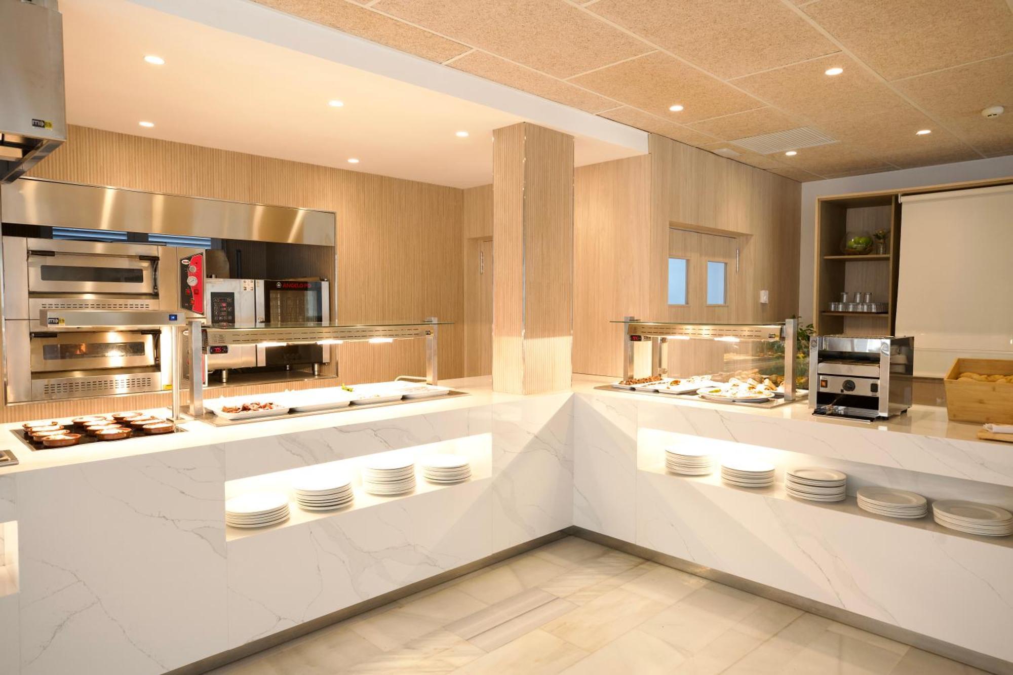 Hotel Js Sol De Picafort - Adults Only 3*