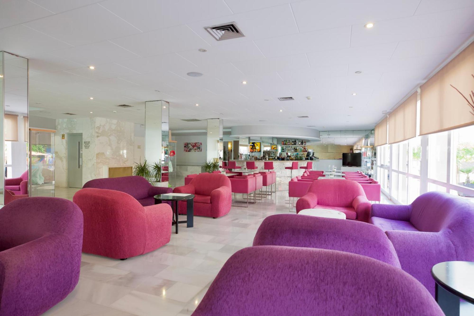 Js Sol De Picafort - Adults Only Hotel 3*