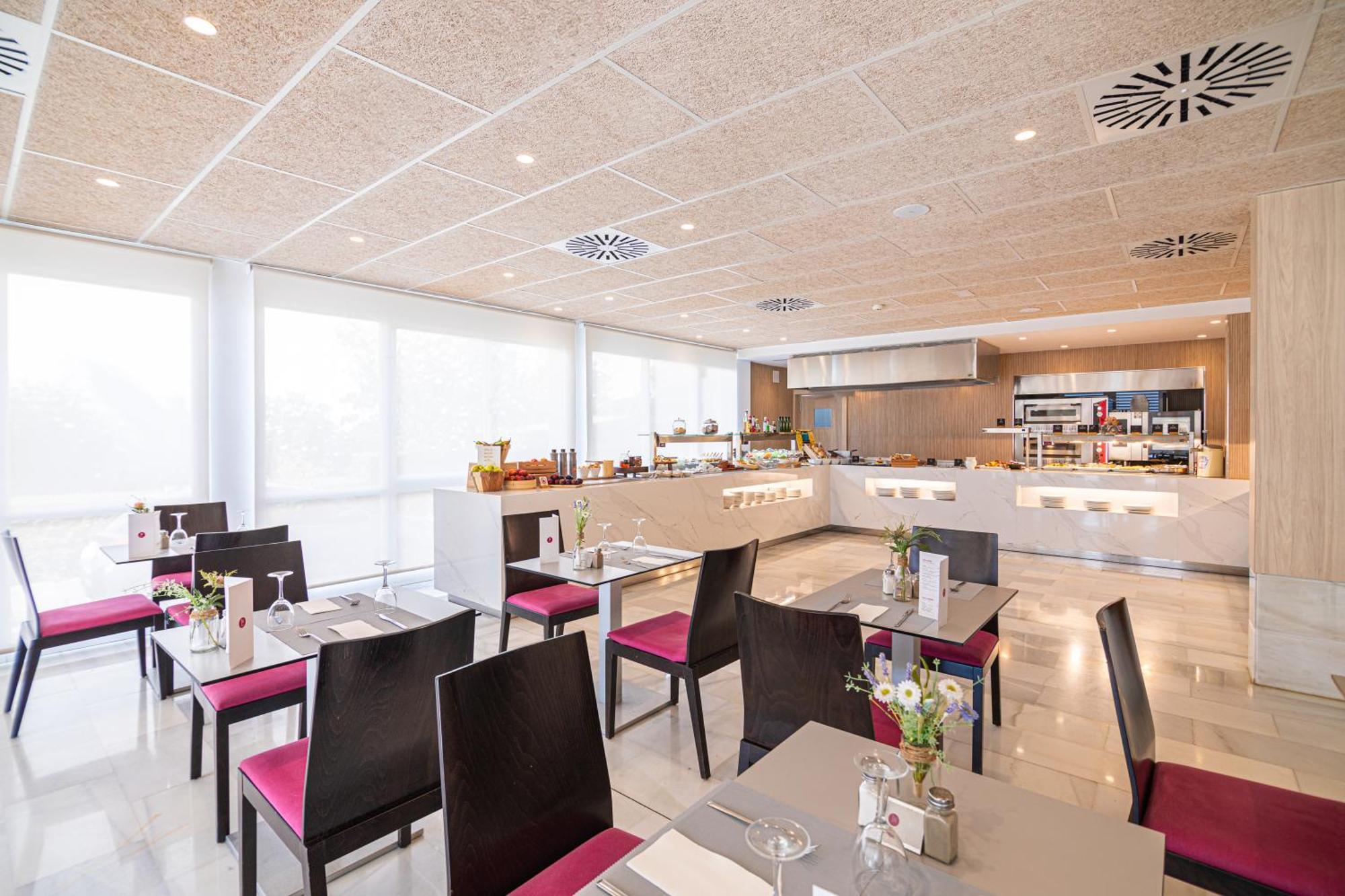 Js Sol De Picafort - Adults Only Hotel 3*
