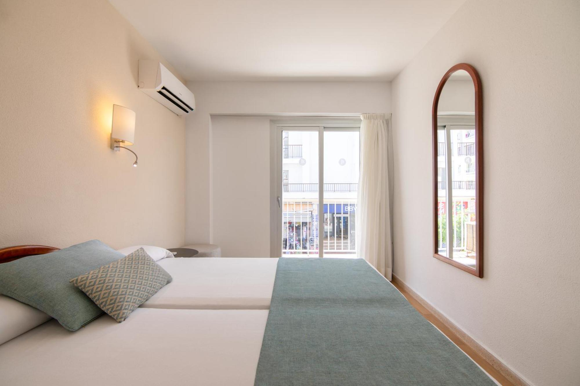 Hotel Js Sol De Picafort - Adults Only 3*